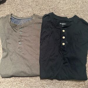 Men’s medium Henley shirts. 2 shirts included